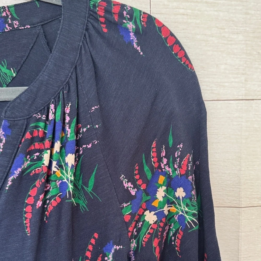 Anthropologie boho Maeve Navy Floral Top size small - Picture 3 of 4